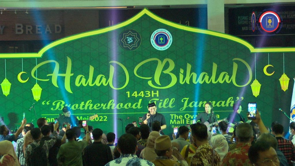 Halal Bihalal Nasional yang dilangsungkan serangkai dengan syukuran Milad IKA UII ke-55.