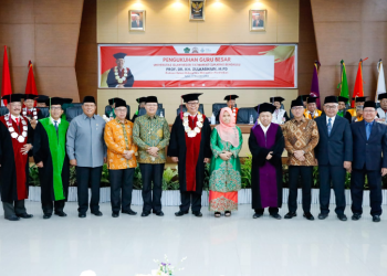 Hadiri Pengukuhan Guru Besar UIN Fatmawati Sukarno, Yandri Susanto: Menjadi Inspirasi Generasi Muda Bengkulu