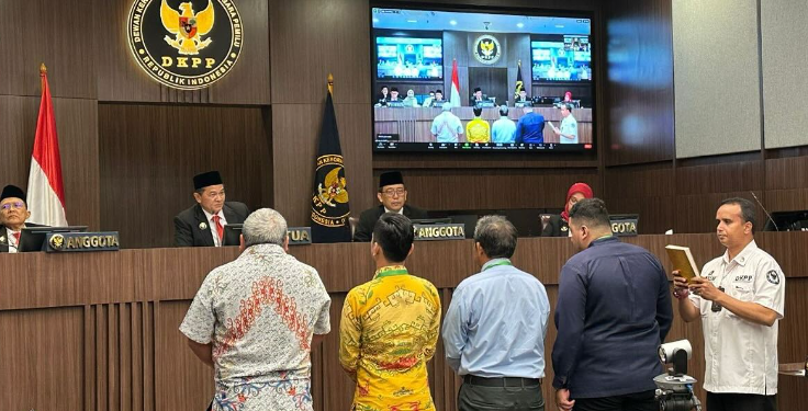 Sidang Putusan, LBH Yusuf Minta DKPP Nyatakan Seluruh Komisioner Bawaslu Bersalah