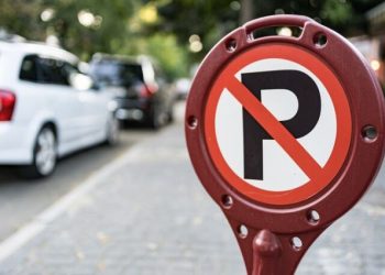 Ilustrasi Parkir Liar