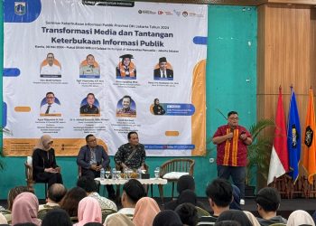 Transformasi Media dan Tantangan Keterbukaan Informasi Publik.