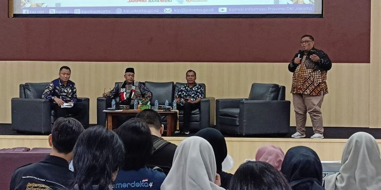 Komisi Informasi DKI Goes To Campus Universitas Al Azhar Indonesia Edukasi Keterbukaan Infomasi Publik