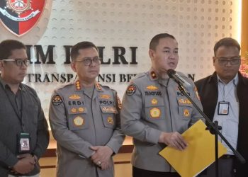 Mahasiswa ITB pengunggah meme Prabowo-Jokowi mendapat penangguhan penahanan dari Bareskrim Polri usai dijerat UU ITE.